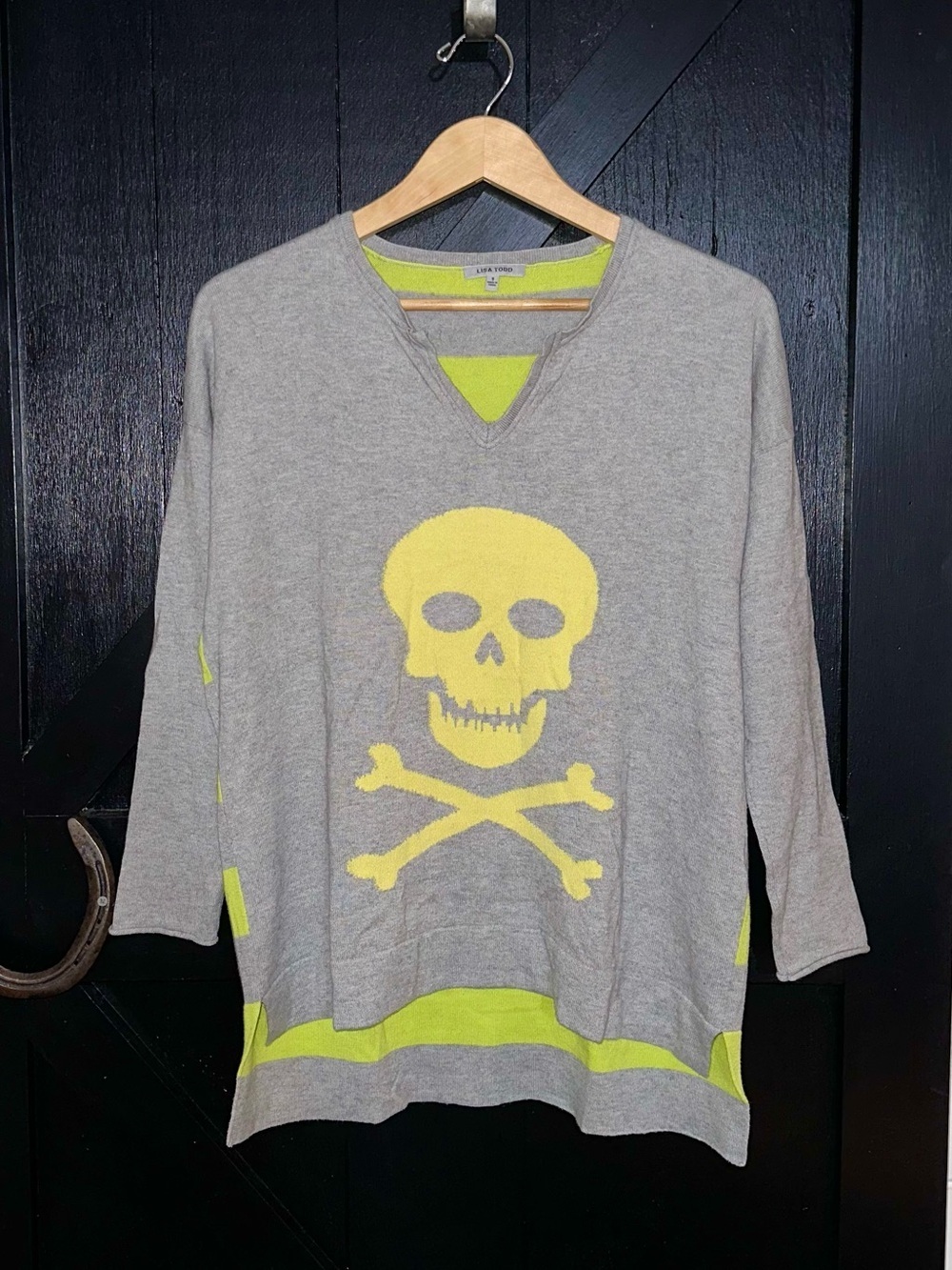 Lisa Todd Cashmere Cotton Blend Neon Skull Striped V-Neck Sweater Sz Small